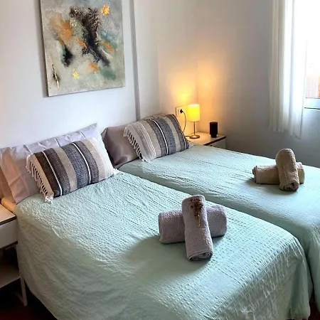 Espuma De Mar En Primera Línea De Playa De * Dénia